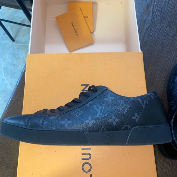 COPY - Black Louis Vuitton size 12 - Picture 7 of 10